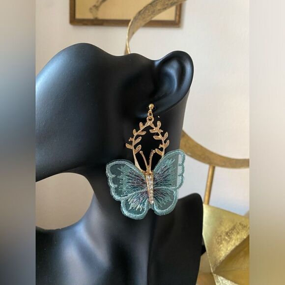 Butterfly drop earrings M189 - Picture 3 of 4